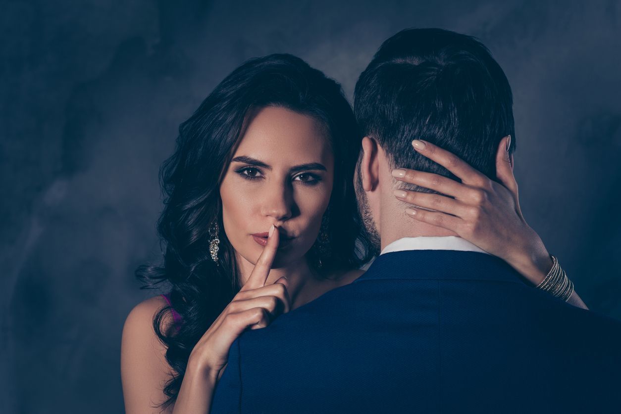 マッチングアプリ 既婚者が多い遊び目的が多い出会いアプリに注意 マッチングアプリ 既婚者が多い遊び目的が多い出会いアプリに注意