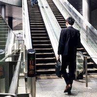 結婚したい女性多数!一流企業の男性と出会うきっかけ5選 結婚したい女性多数!一流企業の男性と出会うきっかけ5選