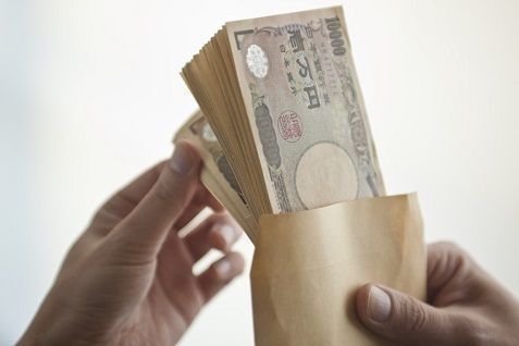 結婚相談所の基礎知識とコツ 成婚料金が発生するタイミング
結婚相談所の基礎知識とコツ 成婚料金が発生するタイミング