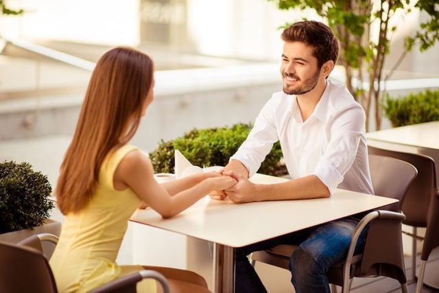婚活のコツ 学生からのカップルで結婚された方の体験談 婚活のコツ 学生からのカップルで結婚された方の体験談
