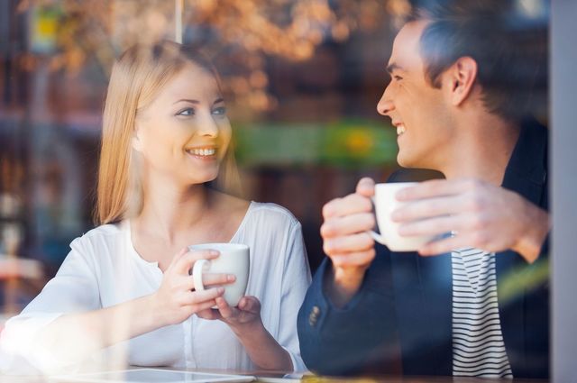 婚活パーティー 共通の知り合いがいない相手との会話ポイント