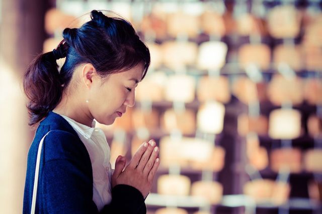 結婚相談所の基礎知識とコツ 結婚相談所では宗教を信仰してると不利になるの?
結婚相談所の基礎知識とコツ 結婚相談所では宗教を信仰してると不利になるの?