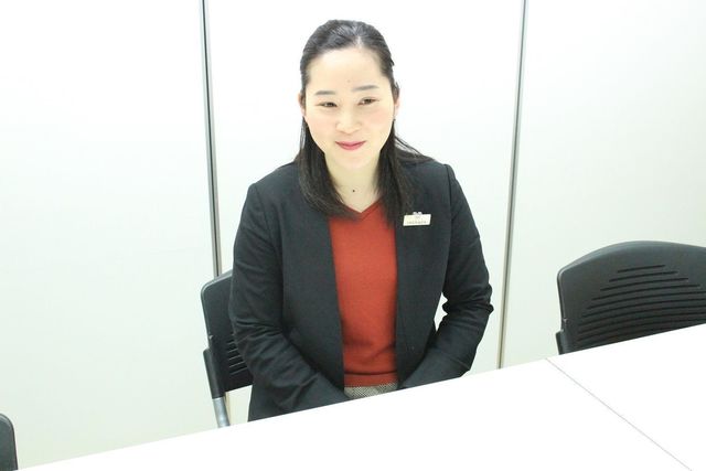 ブライダル ブライダル情報センターのアドバイザーさんについて ブライダル ブライダル情報センターのアドバイザーさんについて