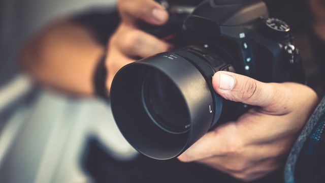 お見合い お見合い写真で美しく映える写り方やポーズのポイント お見合い お見合い写真で美しく映える写り方やポーズのポイント